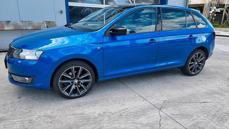 Blau Gebraucht 2015 Skoda Rapid Kleinwagen | 8.500 € (Etwas zu teuer) - Bild 1/4
