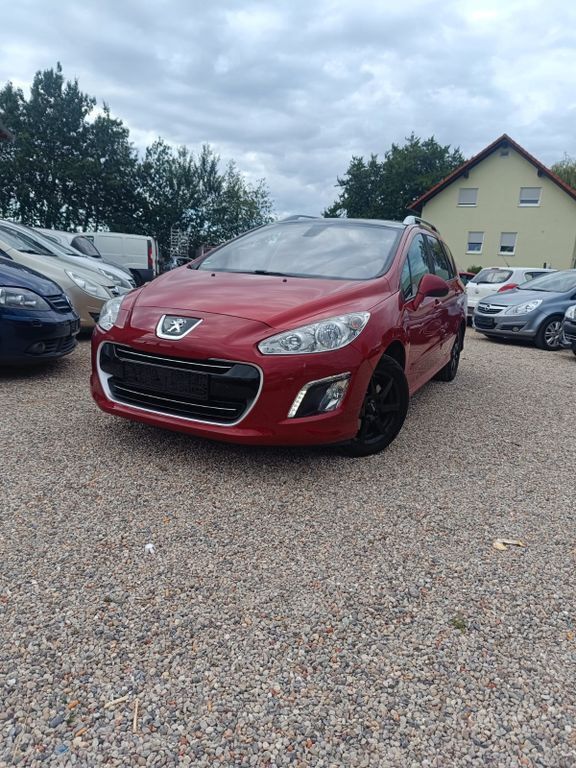 Rouge babylone Gebraucht 2012 Peugeot 308 Allure Kombi | 3.700 € (Fairer Preis) - Bild 1/4
