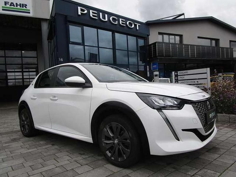 Weiß Gebraucht 2021 Peugeot e-208 Active Kleinwagen | 13.590 € (Fairer Preis) - Bild 1/1