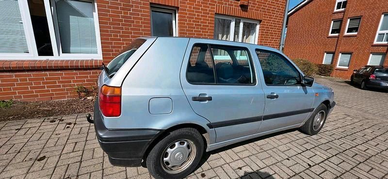 Gebraucht VW Golf III 75 PS (55 kW) 1994 Silber Limousine