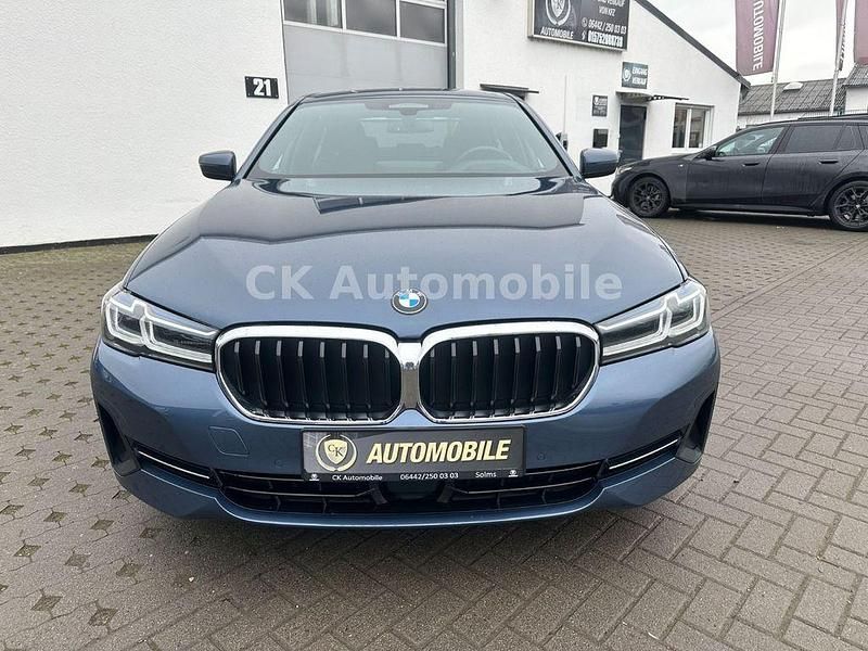 Gebraucht BMW 530 286 PS (210 kW) 2022 Blau Limousine