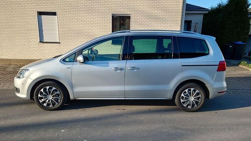Gebraucht VW Sharan Life 177 PS (130 kW) 2014 Silber Van / Kleinbus