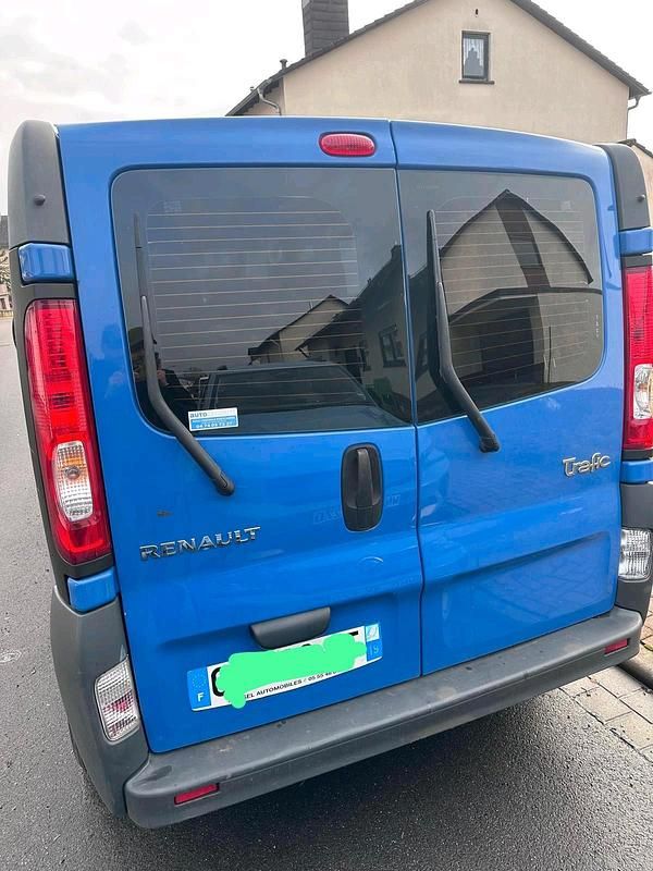 Gebraucht Renault Trafic 114 PS (83 kW) 2007 Blau Van / Kleinbus