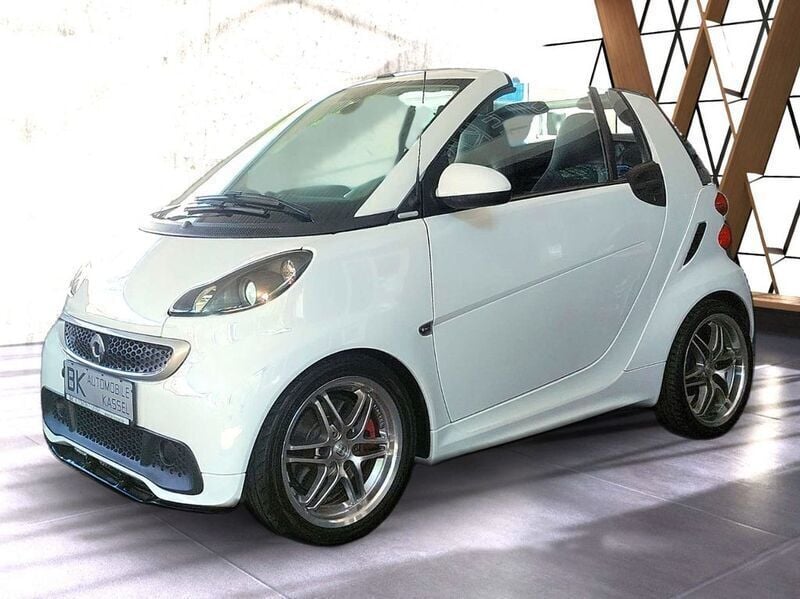 Weiß Gebraucht 2013 Smart ForTwo Cabrio Brabus Cabrio | 7.600 € (Fairer Preis) - Bild 1/4