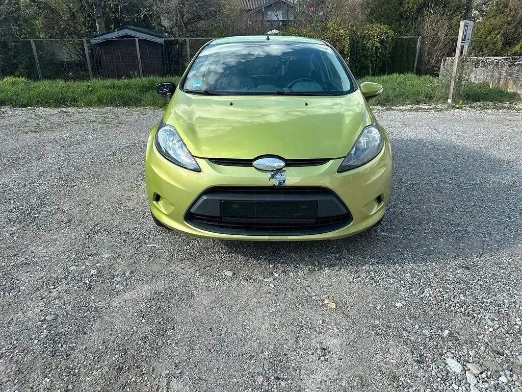 Gebraucht Ford Fiesta 82 PS (60 kW) 2008 Grün Kleinwagen