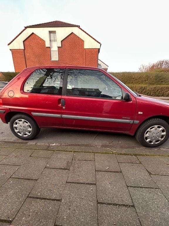 Gebraucht Peugeot 106 102 PS (75 kW) 2002 Rot Kleinwagen