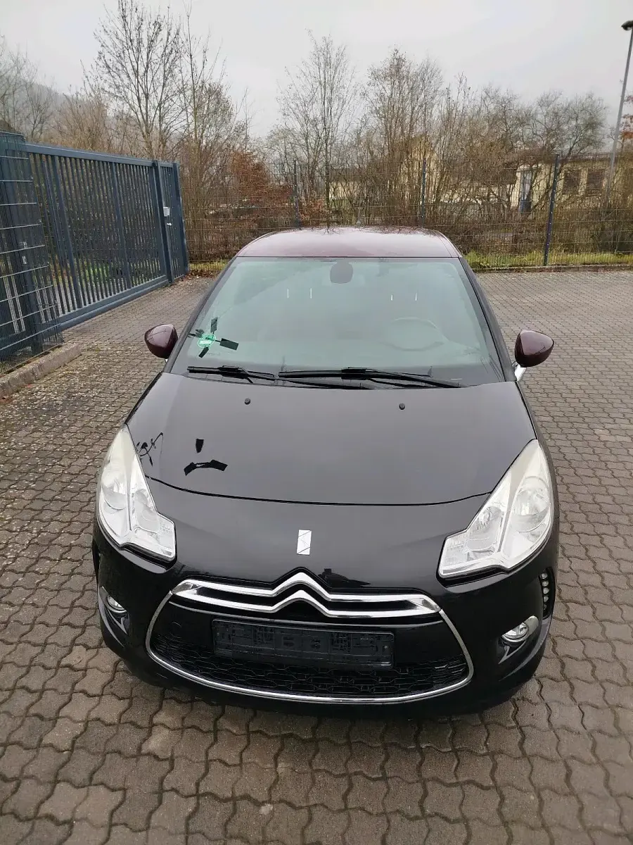 Gebraucht Citroën DS3 156 PS (114 kW) 2013 Schwarz Kleinwagen