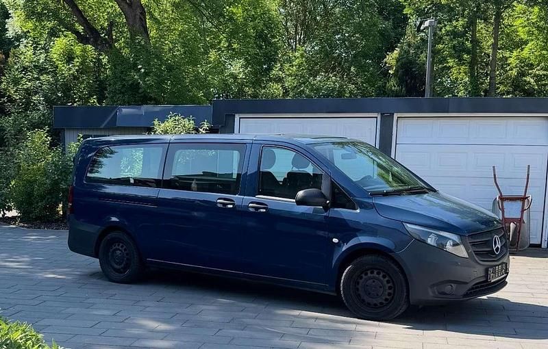 Gebraucht Mercedes Vito 136 PS (100 kW) 2021 Blau Van