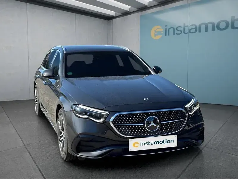 Gebraucht Mercedes E450 367 PS (269 kW) 2025 Grau Kombi