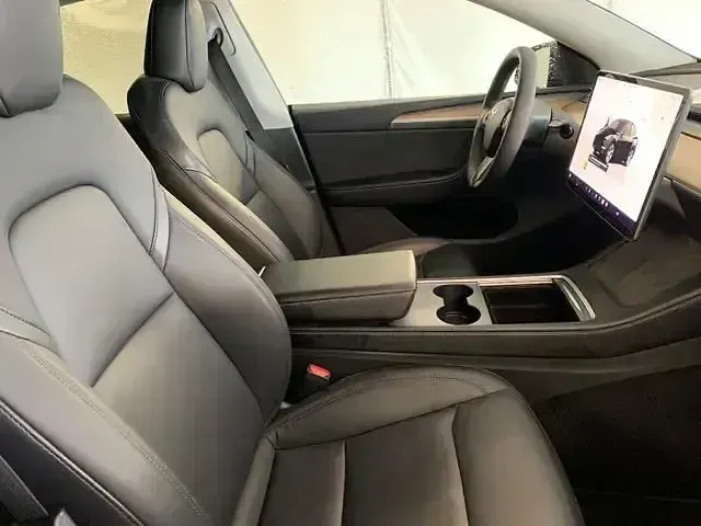 Gebraucht Tesla Model Y 378 kW (514 PS) 2022 Schwarz SUV
