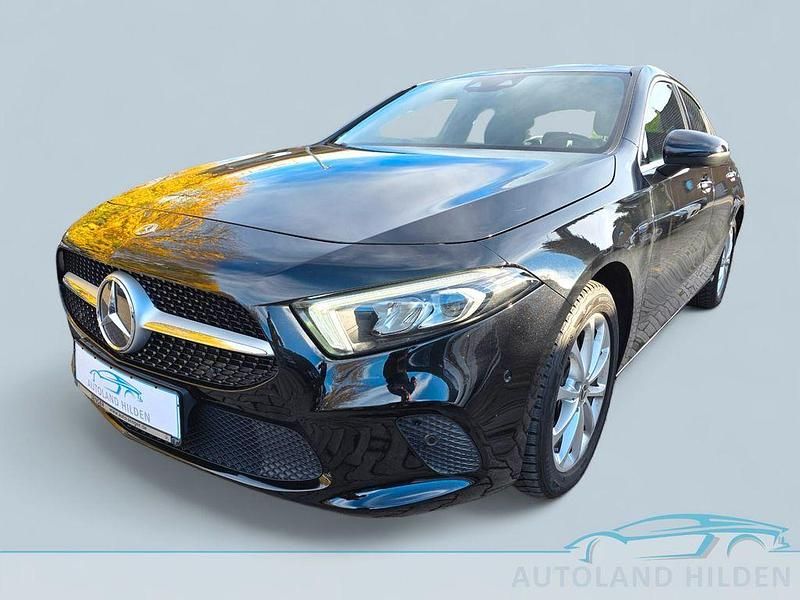 Gebraucht Mercedes A250 160 PS (117 kW) 2020 Schwarz Limousine