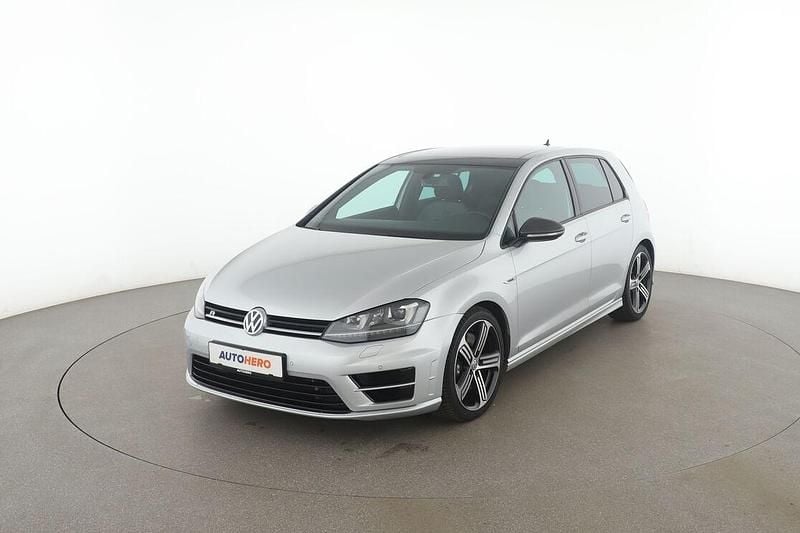Silber Gebraucht 2016 VW Golf VII R Limousine | 23.640 € (Fairer Preis) - Bild 1/3