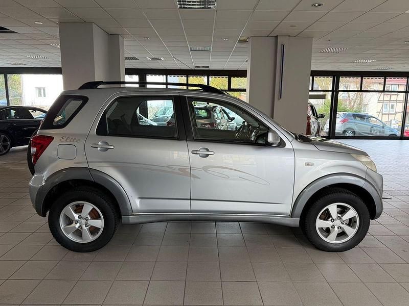 Gebraucht Daihatsu Terios 105 PS (77 kW) 2006 Silber SUV