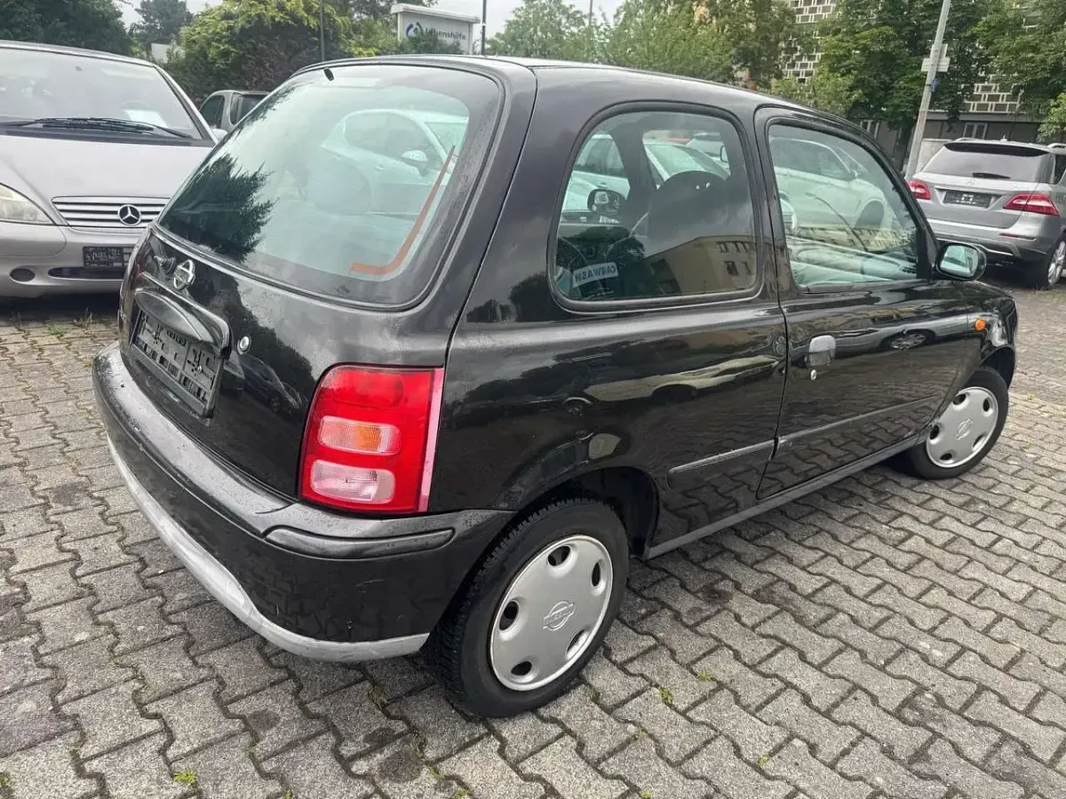 Gebraucht Nissan Micra Basis 54 PS (39 kW) 2001 Schwarz Kleinwagen
