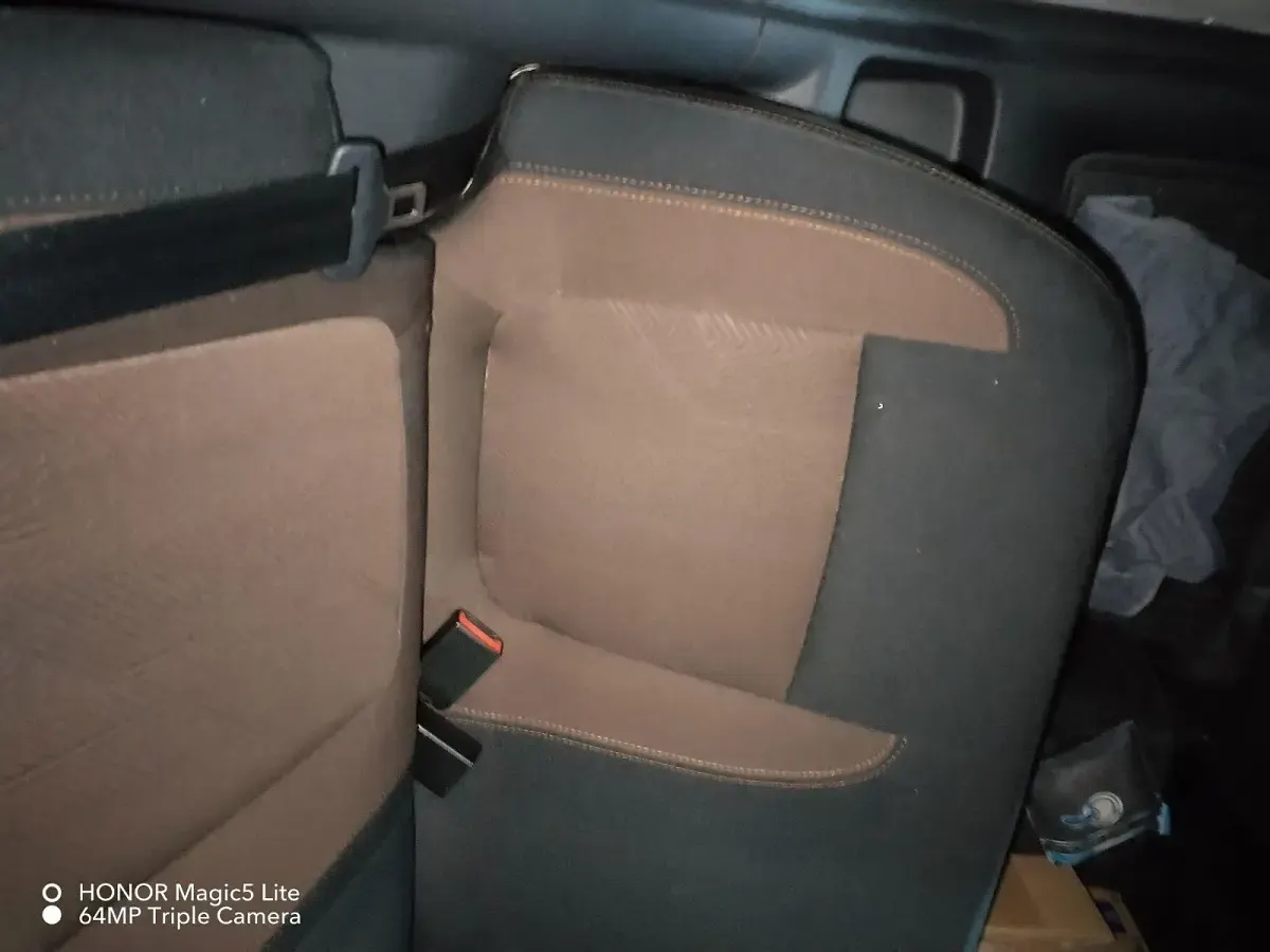 Gebraucht Lada Vesta 106 PS (77 kW) 2017 Silber Limousine