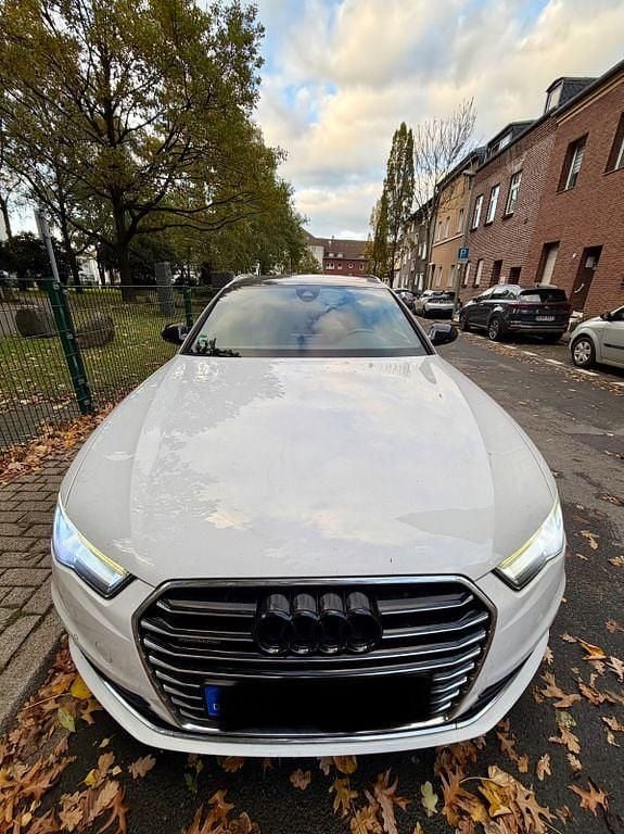 Weiß Gebraucht 2016 Audi A6 S-Line Kombi | 18.500 € (Superpreis) - Bild 1/4