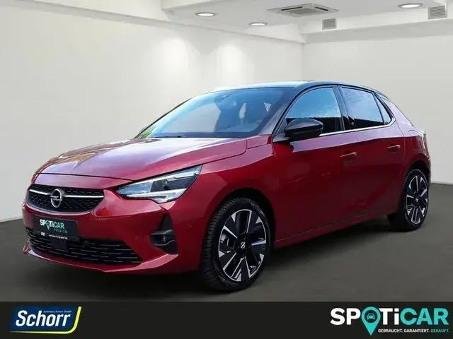 Chili rot (metallic) Gebraucht 2022 Opel Corsa-e Ultimate Kleinwagen | 19.990 € (Etwas zu teuer) - Bild 1/4