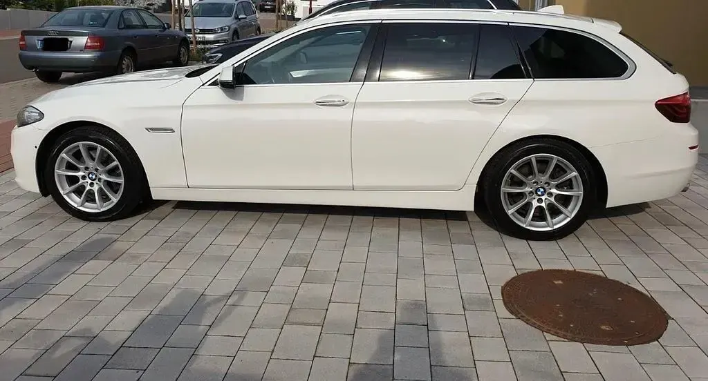 Gebraucht BMW 520 184 PS (135 kW) 2014 Weiß Kombi