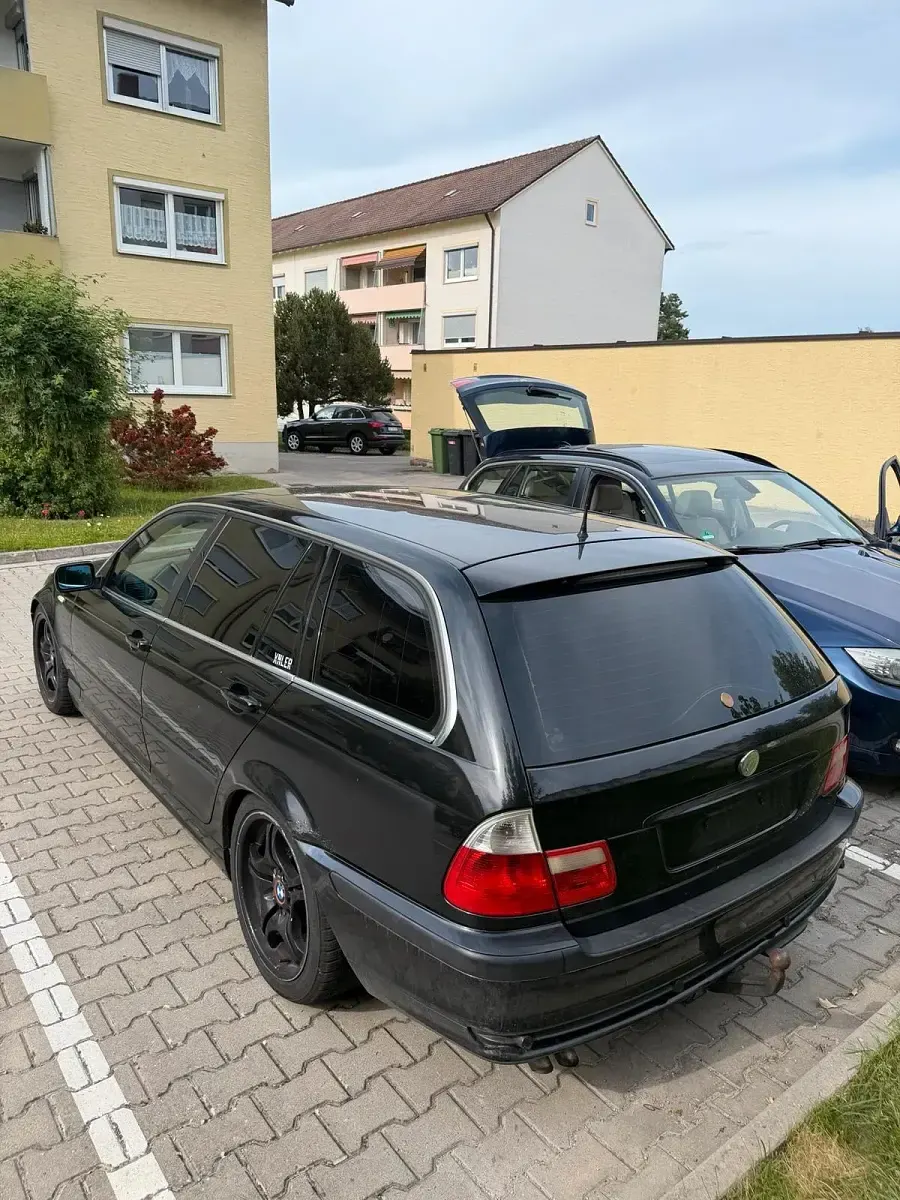 Gebraucht BMW 330 184 PS (135 kW) 2003 Schwarz Kombi