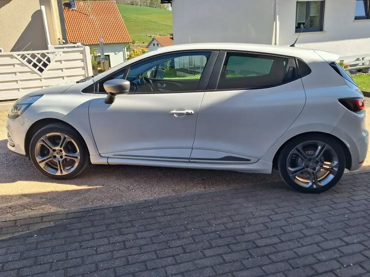 Gebraucht Renault Clio IV GT 88 PS (64 kW) 2019 Weiß Limousine