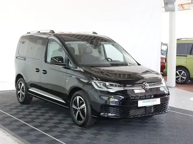 Gebraucht VW Caddy Style 150 PS (110 kW) 2025 Schwarz Van / Kleinbus