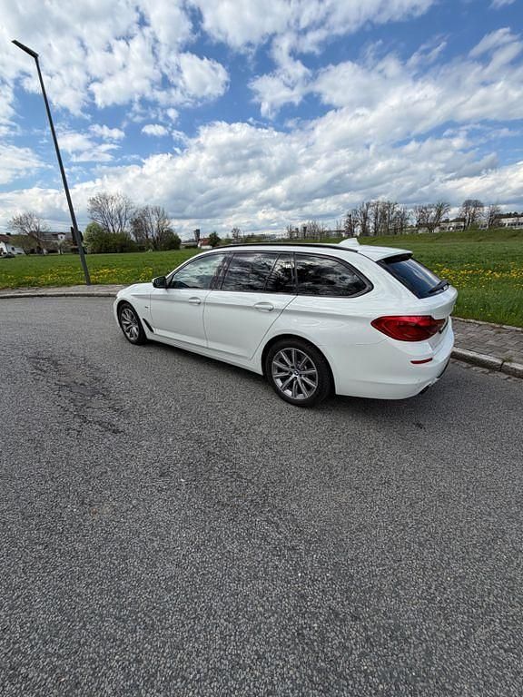 Second-hand BMW 530 Performance 252 CP (185 kW) 2017 Alb Break