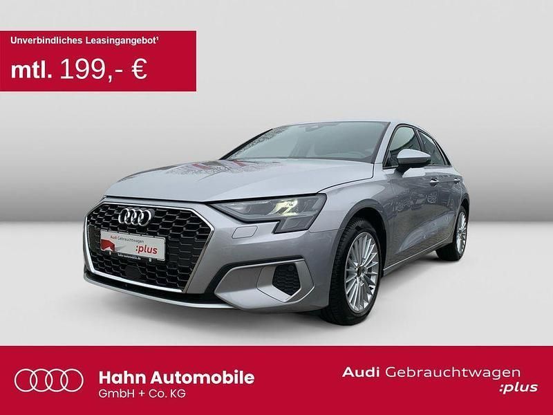 Silber Gebraucht 2024 Audi A3 Sportback Advanced Limousine | 26.490 € (Superpreis) - Bild 1/3