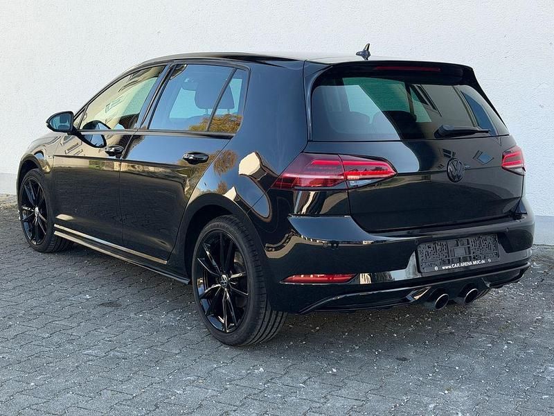 Gebraucht VW Golf VII R-line 150 PS (110 kW) 2017 Schwarz Limousine