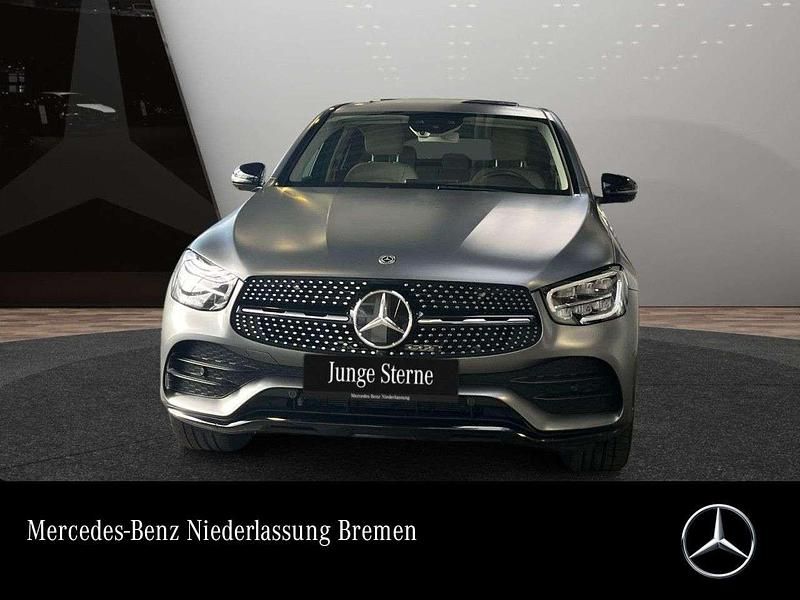 Grau Gebraucht 2020 Mercedes GLC300 AMG Coupé | 46.490 € (Etwas zu teuer) - Bild 1/3