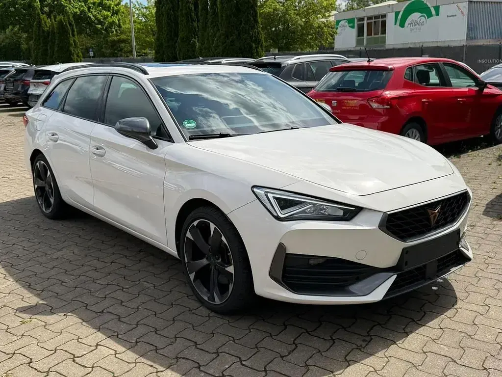 Gebraucht Cupra Leon 204 PS (150 kW) 2023 Weiß Limousine