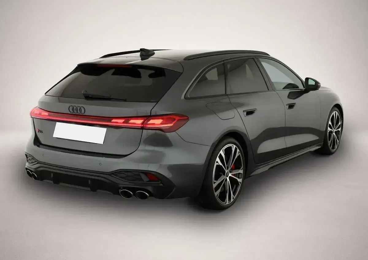 Neu Audi S5 Ambiente 367 PS (269 kW) 2026 Manufacturer Kombi