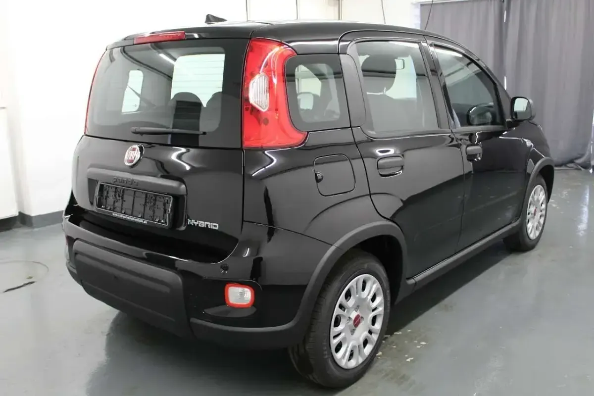 Usata Fiat Panda 69 CV (50 kW) 2023 Nero Utilitaria