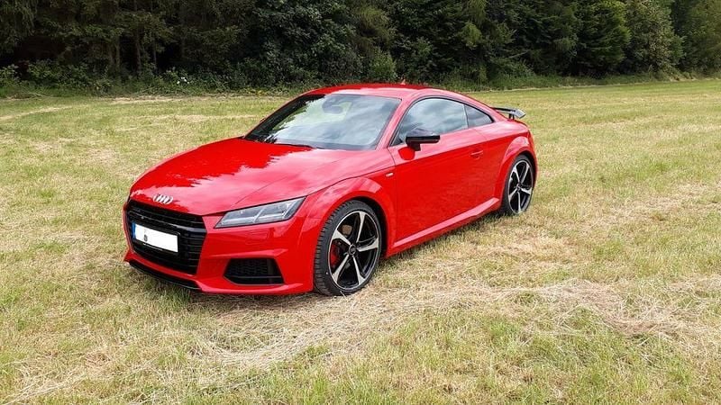 Second-hand Audi TT Competition 230 CP (169 kW) 2017 Roșu Coupe