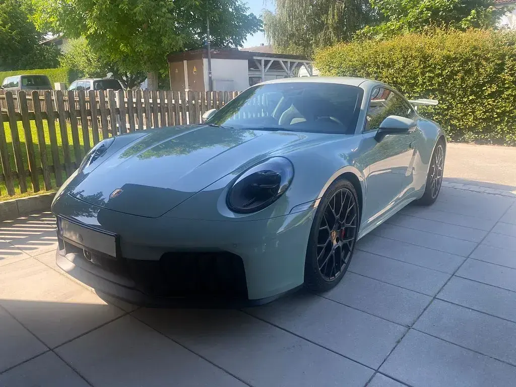 Gebraucht Porsche 992 541 PS (397 kW) 2025 Grau