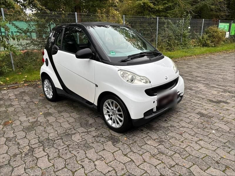 Weiß Gebraucht 2007 Smart ForTwo Coupé Kleinwagen | 4.500 € (Fairer Preis) - Bild 1/4