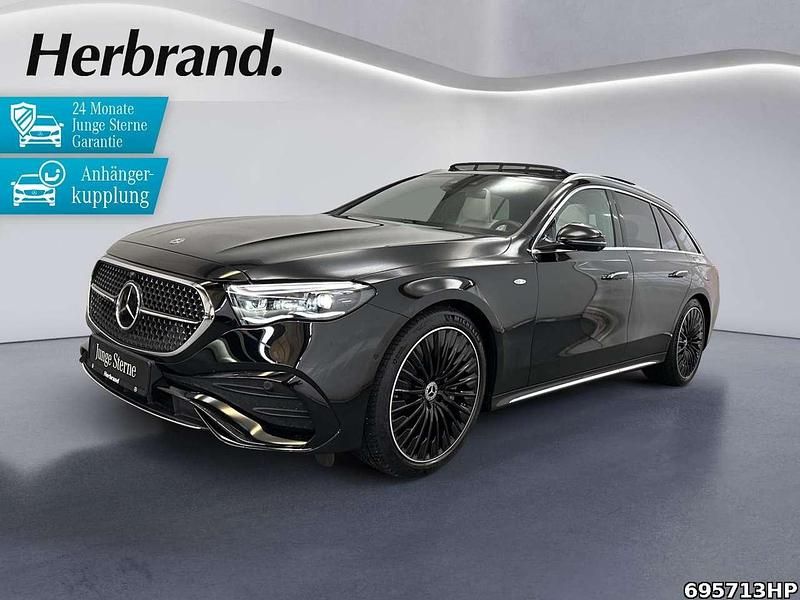 Gebraucht Mercedes E300 AMG 313 PS (230 kW) 2025 Unilack schwarz Kombi