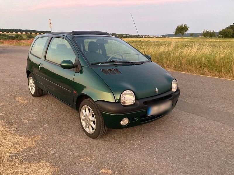 Grün Gebraucht 2001 Renault Twingo Kleinwagen | 4.300 € - Bild 1/4