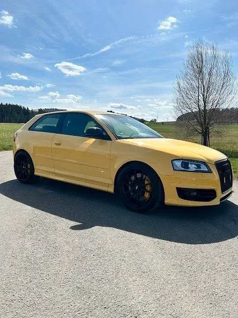 Gebraucht Audi S3 Sport 265 PS (194 kW) 2009 Gelb Kleinwagen