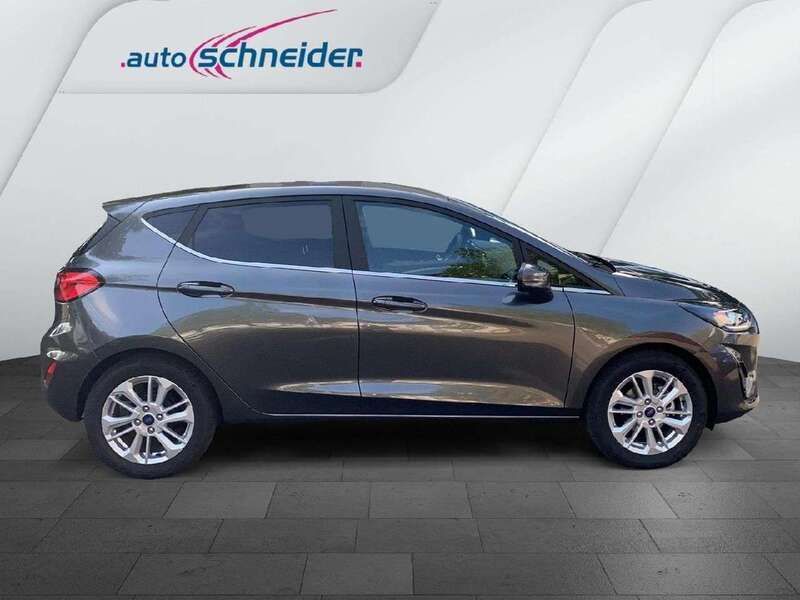 Gebraucht Ford Fiesta Titanium 101 PS (74 kW) 2023 Magneticgrau (metallic) (metallic) Kleinwagen