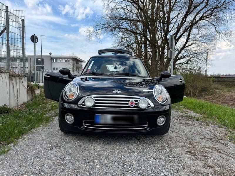 Schwarz Gebraucht 2010 Mini Cooper Kleinwagen | 7.350 € (Etwas zu teuer) - Bild 1/4