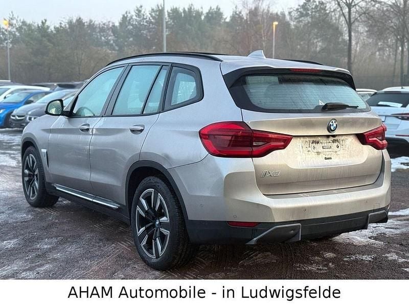 Gebraucht BMW iX3 Shadowline 210 kW (286 PS) 2021 Silber SUV