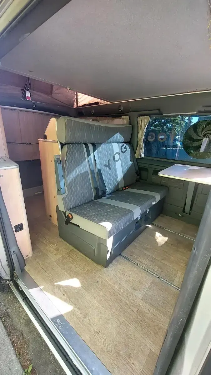Gebraucht Ford Transit Nugget 125 PS (91 kW) 2005 Silber Van / Kleinbus