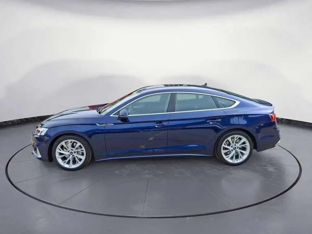 Gebraucht Audi A5 Advanced Plus 204 PS (150 kW) 2021 Navarrablau metallic Coupé