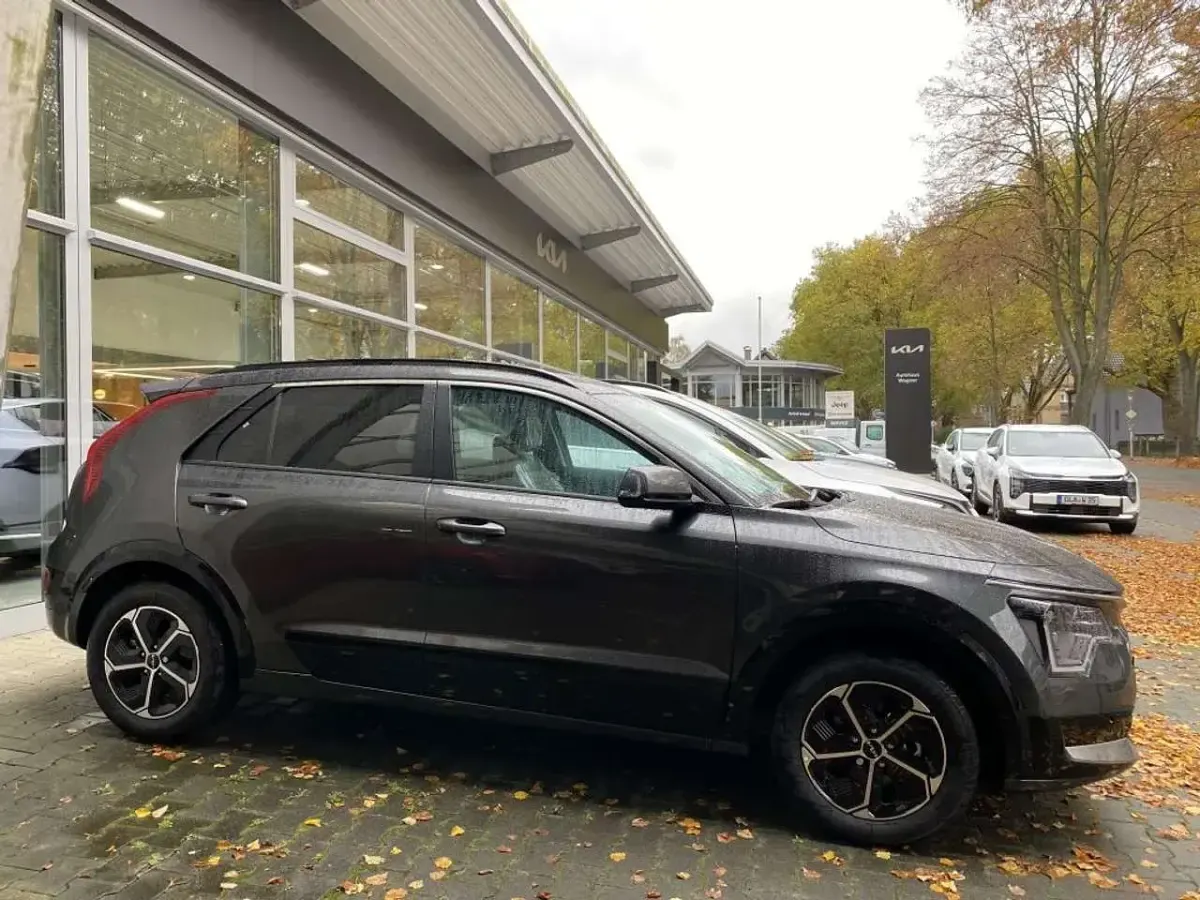 Nowe Kia Niro Vision 128 KM (94 kW) 2026 Szary SUV