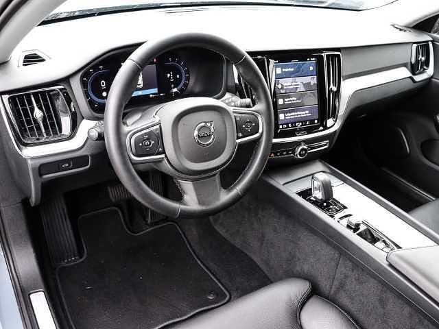 Gebraucht Volvo V60 120 PS (88 kW) 2024 Kombi
