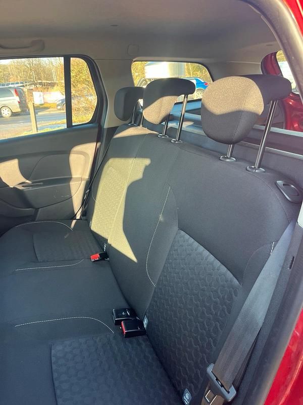 Gebraucht Dacia Logan MCV 90 PS (66 kW) 2014 Rot Kombi