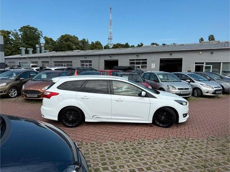 Gebraucht Ford Focus ST 116 PS (85 kW) 2014 Andere Limousine