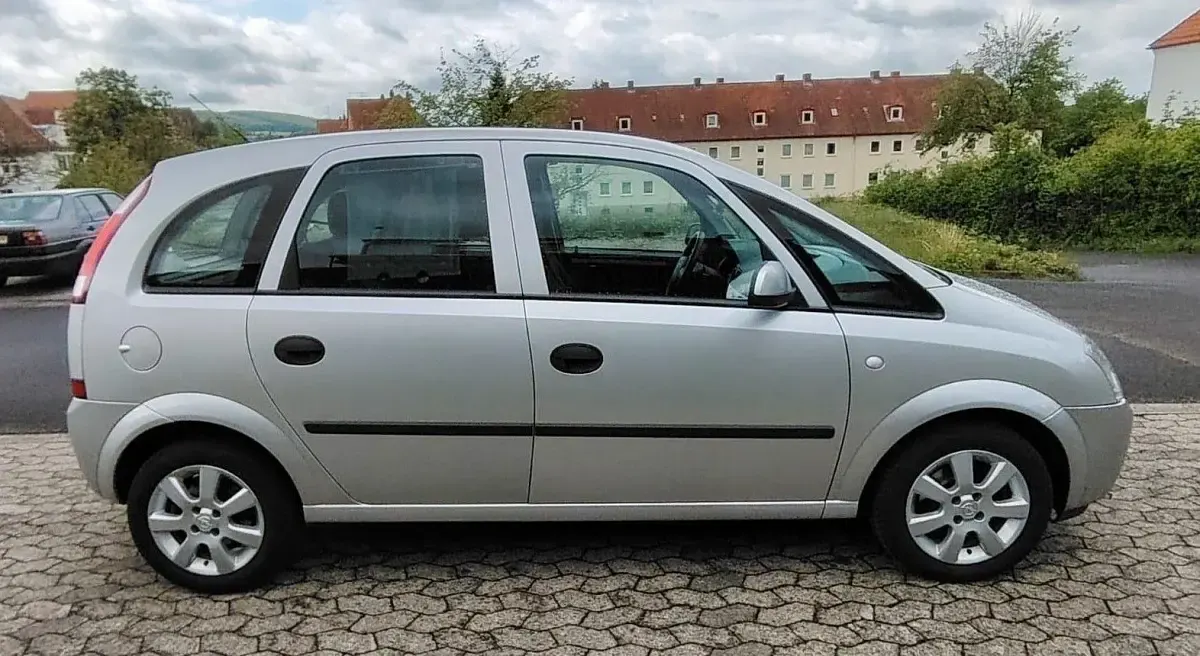 Gebraucht Opel Meriva 101 PS (74 kW) 2004 Grau Van / Kleinbus