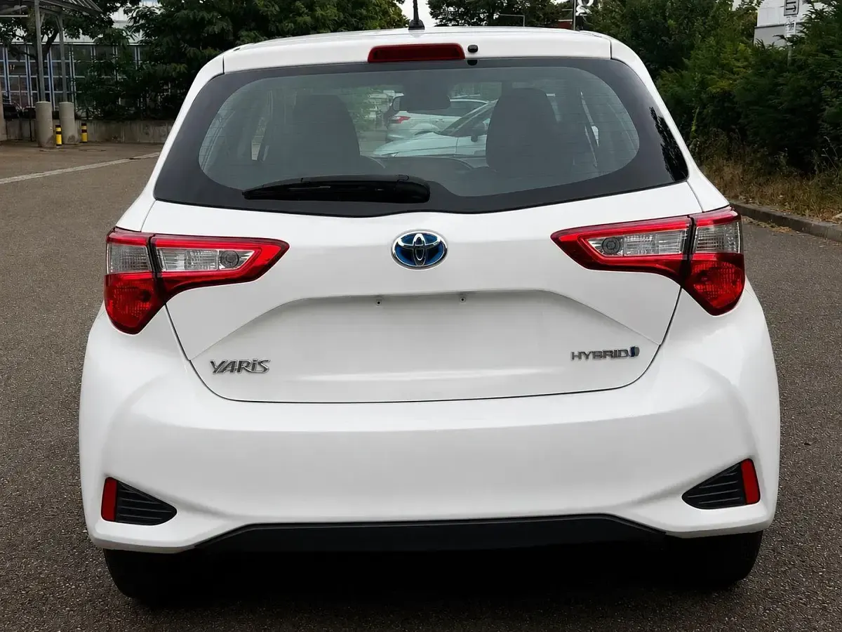 Gebraucht Toyota Yaris Team 73 PS (53 kW) 2018 Weiß Kleinwagen