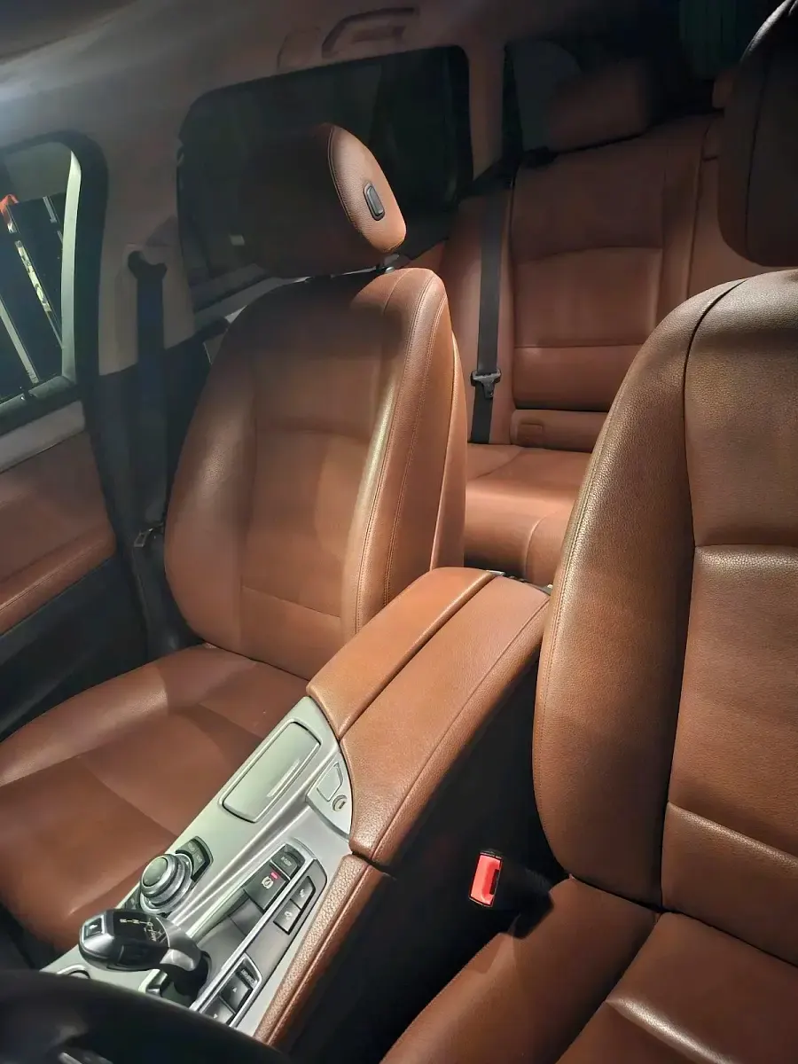 Gebraucht BMW 520 Shadowline 190 PS (139 kW) 2015 Schwarz Kombi